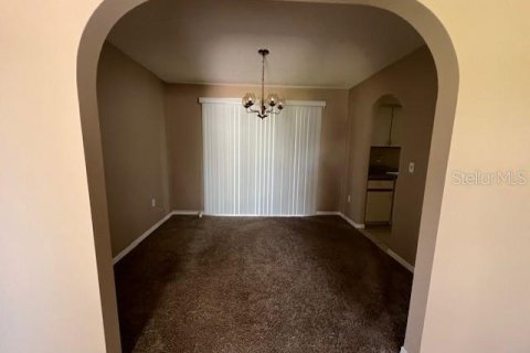 House in Summerfield, Florida 2 bedrooms, 120.4 sq.m. № 1904340 - photo 7