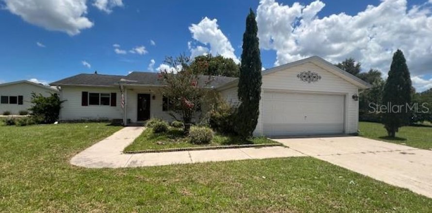 Villa ou maison à Summerfield, Floride 2 chambres, 120.4 m2 № 1904340