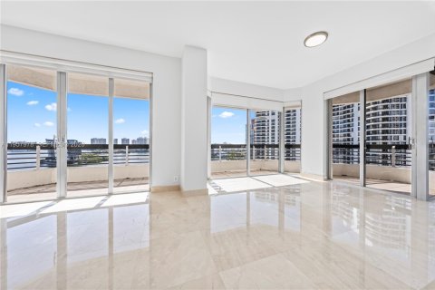Copropriété à vendre à Aventura, Floride: 2 chambres, 125.7 m2 № 2028742 - photo 10