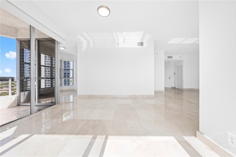 Copropriété à vendre à Aventura, Floride: 2 chambres, 125.7 m2 № 2028742 - photo 19