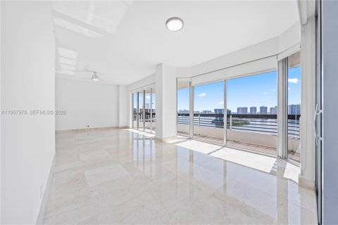 Copropriété à vendre à Aventura, Floride: 2 chambres, 125.7 m2 № 2028742 - photo 16