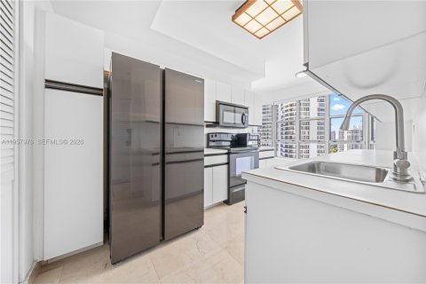 Copropriété à vendre à Aventura, Floride: 2 chambres, 125.7 m2 № 2028742 - photo 22