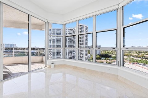 Copropriété à vendre à Aventura, Floride: 2 chambres, 125.7 m2 № 2028742 - photo 24
