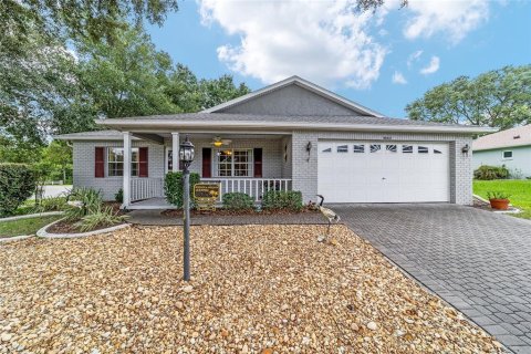 Villa ou maison à vendre à Ocala, Floride: 3 chambres, 161.84 m2 № 1904563 - photo 1