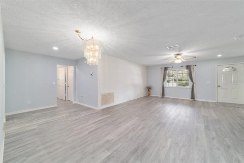 Villa ou maison à vendre à Ocala, Floride: 3 chambres, 161.84 m2 № 1904563 - photo 20