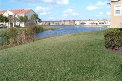Copropriété à louer à West Palm Beach, Floride: 1 chambre, 70.61 m2 № 2283197 - photo 3