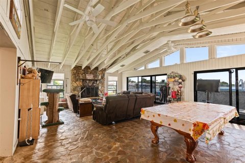 House in Holiday, Florida 4 bedrooms, 266.54 sq.m. № 1826570 - photo 30