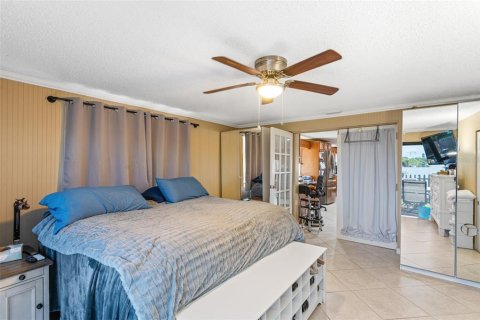 House in Holiday, Florida 4 bedrooms, 266.54 sq.m. № 1826570 - photo 27