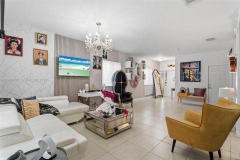 Casa en venta en Homestead, Florida, 4 dormitorios, 163.69 m2 № 2001038 - foto 9