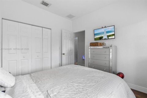 Casa en venta en Homestead, Florida, 4 dormitorios, 163.69 m2 № 2001038 - foto 30