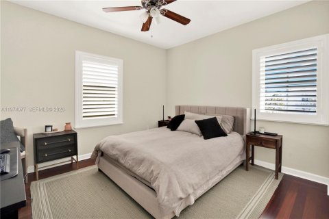 House in Homestead, Florida 5 bedrooms, 304.35 sq.m. № 2036250 - photo 21