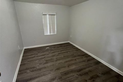 Villa ou maison à louer à Lakeland, Floride: 5 chambres, 212.28 m2 № 1839817 - photo 17