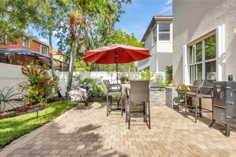Villa ou maison à vendre à Miramar, Floride: 4 chambres, 190.82 m2 № 1836009 - photo 5