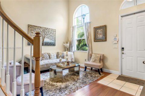 Villa ou maison à vendre à Miramar, Floride: 4 chambres, 190.82 m2 № 1836009 - photo 10