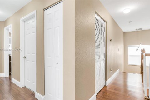 Villa ou maison à vendre à Miramar, Floride: 4 chambres, 190.82 m2 № 1836009 - photo 28