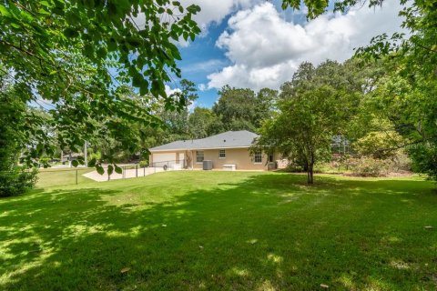 House in Ocala, Florida 4 bedrooms, 229.75 sq.m. № 1902790 - photo 9