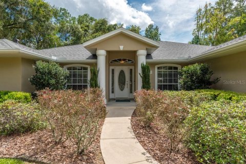 House in Ocala, Florida 4 bedrooms, 229.75 sq.m. № 1902790 - photo 5
