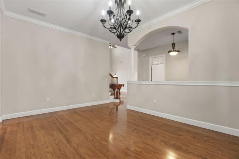 Casa en alquiler en Orlando, Florida, 6 dormitorios, 414.62 m2 № 2219386 - foto 10
