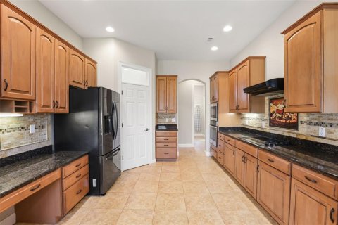 Casa en alquiler en Orlando, Florida, 6 dormitorios, 414.62 m2 № 2219386 - foto 26