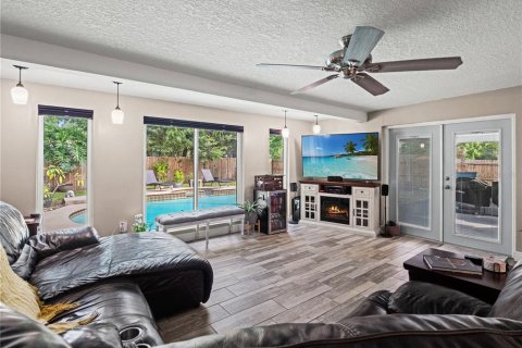 Casa en venta en Orlando, Florida, 3 dormitorios, 148.74 m2 № 2388632 - foto 18