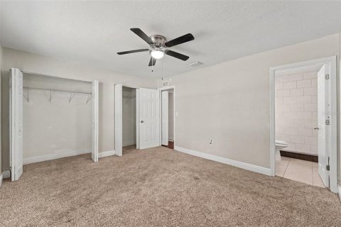 Casa en venta en New Port Richey, Florida, 4 dormitorios, 155.15 m2 № 2383480 - foto 7