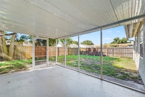 Casa en venta en New Port Richey, Florida, 4 dormitorios, 155.15 m2 № 2383480 - foto 13