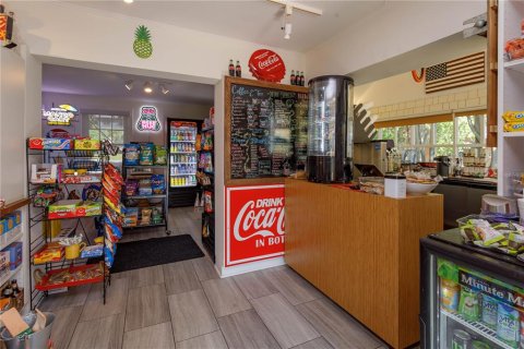Propiedad comercial en venta en Orlando, Florida, 232.26 m2 № 1869814 - foto 13