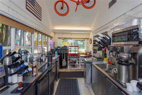 Propiedad comercial en venta en Orlando, Florida, 232.26 m2 № 1869814 - foto 7
