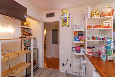 Propiedad comercial en venta en Orlando, Florida, 232.26 m2 № 1869814 - foto 17