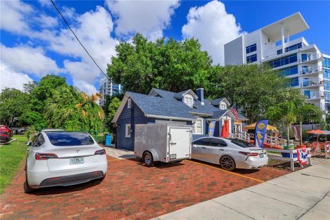 Propiedad comercial en venta en Orlando, Florida, 232.26 m2 № 1869814 - foto 5