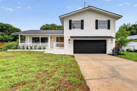 Villa ou maison à Winter Park, Floride 3 chambres, 164.99 m2 № 2416821