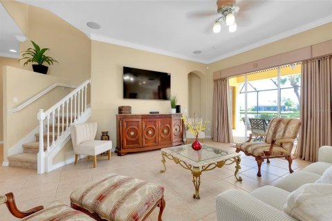 House in North Port, Florida 4 bedrooms, 292.08 sq.m. № 1841822 - photo 9