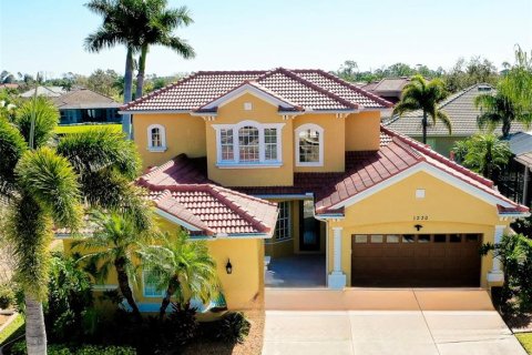 House in North Port, Florida 4 bedrooms, 292.08 sq.m. № 1841822 - photo 1