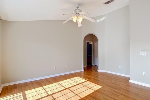 Adosado en venta en Wesley Chapel, Florida, 2 dormitorios, 109.25 m2 № 2092783 - foto 12