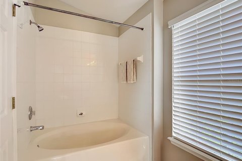 Adosado en venta en Wesley Chapel, Florida, 2 dormitorios, 109.25 m2 № 2092783 - foto 27