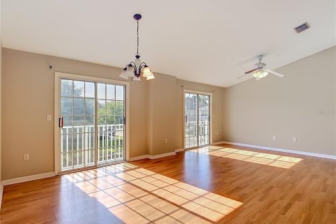 Adosado en venta en Wesley Chapel, Florida, 2 dormitorios, 109.25 m2 № 2092783 - foto 9