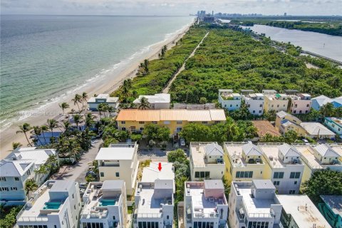 Villa ou maison à louer à Hollywood, Floride: 2 chambres, 130.06 m2 № 1959070 - photo 6