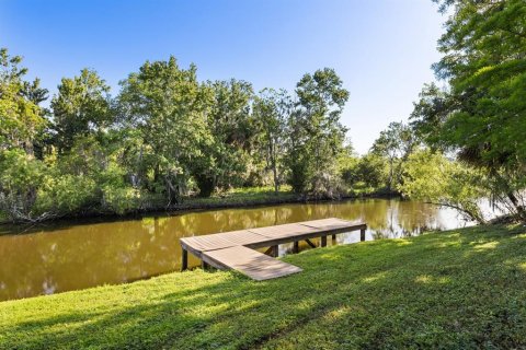 Casa en venta en Deltona, Florida, 4 dormitorios, 191.56 m2 № 2092164 - foto 26