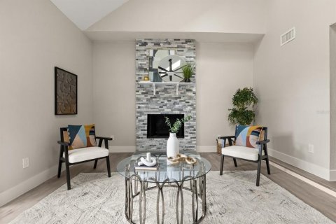 Casa en venta en Deltona, Florida, 4 dormitorios, 191.56 m2 № 2092164 - foto 5