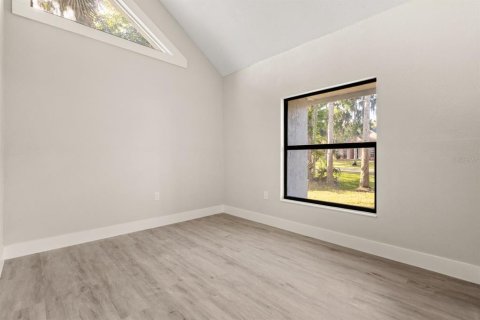Casa en venta en Deltona, Florida, 4 dormitorios, 191.56 m2 № 2092164 - foto 22