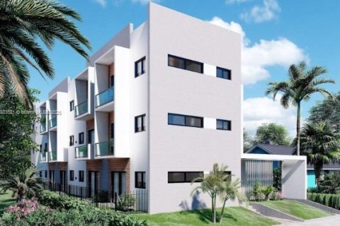 Propiedad comercial en venta en Miami, Florida № 1941614 - foto 4