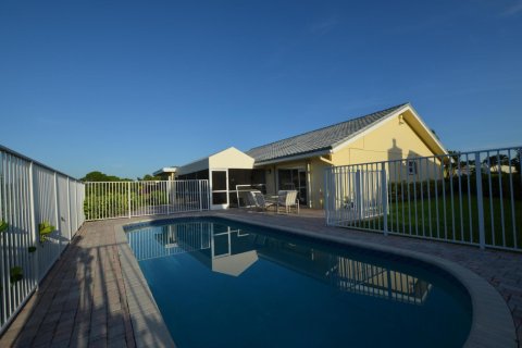 Casa en alquiler en Boca Raton, Florida, 3 dormitorios, 196.02 m2 № 1129117 - foto 1