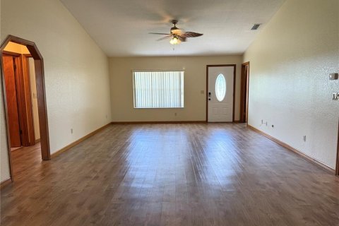Casa en alquiler en Belleview, Florida, 3 dormitorios, 153.75 m2 № 1866176 - foto 6