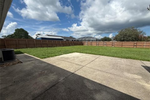 Casa en alquiler en Belleview, Florida, 3 dormitorios, 153.75 m2 № 1866176 - foto 21