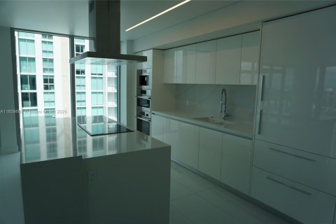 Condo in Sunny Isles Beach, Florida, 3 bedrooms  № 1842505 - photo 7