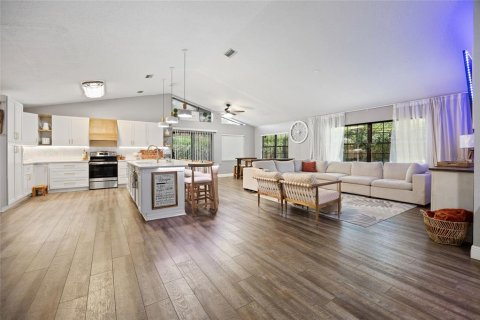 Casa en venta en Ocala, Florida, 3 dormitorios, 167.6 m2 № 1918866 - foto 6