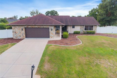 Casa en venta en Ocala, Florida, 3 dormitorios, 167.6 m2 № 1918866 - foto 1