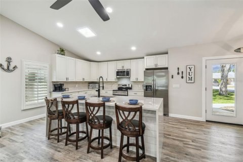 House in New Port Richey, Florida 3 bedrooms, 195.37 sq.m. № 1734849 - photo 29