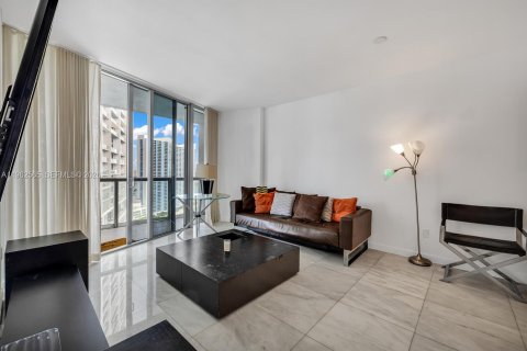 Copropriété à louer à Miami, Floride: 1 chambre, 68 m2 № 2023779 - photo 8