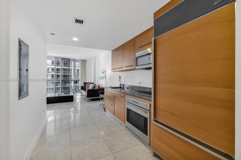 Copropriété à louer à Miami, Floride: 1 chambre, 68 m2 № 2023779 - photo 6